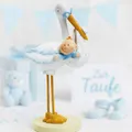 Produktbild: Dekofigur Storch mit Baby Junge blau ca. 11 cm Polyresin Taufe Babyparty