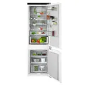 Produktbild: Serie 8000 TSC8M181BC 182 l / 62 l 178 cm Einbau Kühl-/Gefrierkombination 110 kWh NoFrost