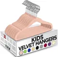 Produktbild: Utopia Home Kinder-Kleiderbügel aus Samt (30 Stück) – 27,9 cm (11 Zoll) robuster Baby-Kleiderbügel – rutschfest für den täglichen Gebrauch (Rosa)