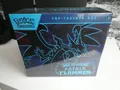 Produktbild: Pokemon Mega Entwicklungen - Fatale Flammen Top-Trainer-Box (DE) – Neu!! OVP