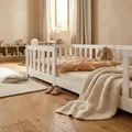 Produktbild: Kinderbett mit Rausfallschutz inkl. Lattenrost | 90 x 200 cm | Weiß | Kiefernholz - Massivholz | für Mädchen und Jungs | Kinderbetten - Weiß