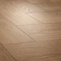 Produktbild: Egger NatureSense Herringbone Laminat 8 mm Braun