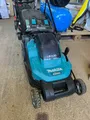 Produktbild: Makita DLM432PT2 Akku-Rasenmäher