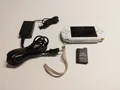 Produktbild: Original Sony PSP 1000  Handheld Spielkonsole Konsole Weiß Komplett Deutsch