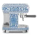 Produktbild: Smeg ECF02DGBEU Espressomaschine Dolce Gabanna Design 50's Design