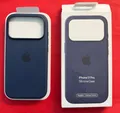 Produktbild: Original Apple Silikon Case MagSafe iPhone 17 Pro Dunkel Blau MGFH4ZM/A A3559