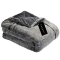 Produktbild: bugatti Kunstfell Decke 150x200 cm – Kuscheldecke aus hochwertigen Fellimitat grau, Tagesdecke mit toller Felloptik, extra weiche und angenehm wärmende Felldecke