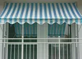 Produktbild: Angerer Klemmmarkise Standard mit Handkurbel, Terrasse/Balkon, einfache Montage ohne Bohren, Made in Germany, Kunststoff-Bezug, UV-beständig, höhenverstellbar, wasserabweisend, 400 cm Blau-Weiß