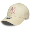 Produktbild: New Era 9Forty Damen Cap - New York Yankees beige