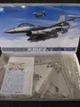 Produktbild: F-16 CJ Fighting Falcon (Block 50) von Tamiya im Maßstab 1:48 *NEU*
