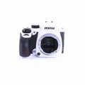 Produktbild: Pentax KF SLR-Digitalkamera (Body) weiß + GARANTIE* (#A4289)