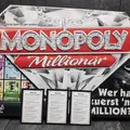 Produktbild: Monopoly Millionär Hasbro Ersatz 3x Übersichtskarten Ersatzteile | Hasbro 2012