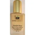 Produktbild: Estee Lauder Double Wear Stay-In-Place SPF10 2W2 Rattan 30 ml