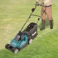 Produktbild: Makita DLM382Z Akku Rasenmäher 2 x 18 V Schnittbreite 38 cm 40 L Grasfangsack