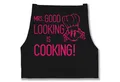 Produktbild: Shirtracer Kochschürze Mrs. Good Looking is cooking, (1-tlg), Kochschürze Damen Frauen