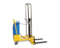 Produktbild: OSWALD Transportgeräte Gabelhubwagen Mini-Stapler MS250 250 kg - 140 cm Hubhöhe - semi-elektrisch, (MS250), Heben/Senken elektrisch, Fahren manuell - Internes Ladegerät 220 V