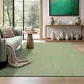 Produktbild: the carpet Mistra - Moderner In- und Outdoor Teppich, perfekt für das Wohnzimmer, Schlafzimmer oder die Terrasse, Wetterfest, langlebig und pflegeleicht, Grün, 80 x 200 cm