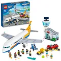 Produktbild: LEGO 60262 City Passagierflugzeug mit Flughafenterminal und LKW, Spielset für Kinder ab 6 Jahren