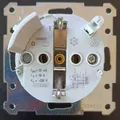 Produktbild: GEWISS GW95922 FI-Schalter m.Steckdose 16/0.03A IP21 Einsatz Ersatzteil