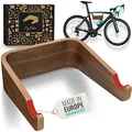 Produktbild: madeco Fahrrad Wandhalterung Holz - FlyBike S Nussbaum - Design Fahrradhalterung Wand Aufhängung für Wohnung - Rennrad, Gravel Bike, Mountainbike, Fixie, Singlespeed Fahrradhalter
