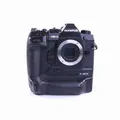Produktbild: Olympus OM-D E-M1X DSLM Systemkamera (Body) schwarz + GARANTIE* (#A4538)