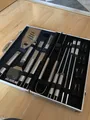 Produktbild: Edelstahl Grillbesteck Grillkoffer Grillzubehör Besteck Barbecue Grillset Koffer