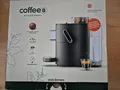 Produktbild: Coffee B Globe Kapsel Kaffeemaschine schwarz Nachhaltige Kaffeekapselmaschine