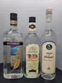 Produktbild: Stumbras Premium Vodka 40% und Mitterhof Obstbrand 38% und Ouzo of Plomari 40%