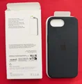 Produktbild: Original Apple Silikon MagSafe Case für iPhone 16e Schwarz MD3N4ZM/A Neu Offen