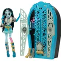 Produktbild: Monster High Skulltimate-Secrets-Set aus Puppe und Accessoires, Hauntlywood Mysteries Frankie Stein mit zauberhaftem Kleiderschrank und über 19 modischen Überraschungen wie Puppenkleidung, JBG81