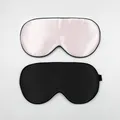Produktbild: townssilk 2 x Schlafmaske aus 100% Seide mit verstellbarem Band, bequeme und superweiche Augenmaske, 1 x schwarz und 1 x rosa