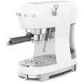 Produktbild: ECF02WHEU Espressomaschine mit Siebträger im 50er Jahre Retro Design