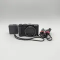 Produktbild: Sony DSC-HX60 Schwarz - Kompakte Digitalkamera - 20.4 MP - Getestet