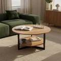 Produktbild: skølm Drakkar Couchtisch rund Ø70 cm – Wohnzimmertisch aus Massivholz Eiche & Metallgestell – Sofatisch mit 2 Ablagen – Kleiner Beistelltisch geölt – Holztisch Wohnzimmer mit Stauraum – Coffee Table