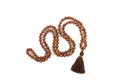 Produktbild: bodhi Perlenkette Mala Yoga Kette mit Sandelholz-Duft, farbige Quaste, 108 Perlen braun
