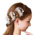 Produktbild: IYOU Haarspange mit Schleife gold Blume Kopfschmuck mit Perlen und Kristallen Erstkommunion Haar Accessoires für Blumenmädchen und Brautjungfer (3 Stück)