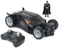 Produktbild: DC Comics - Batman Batmobile mit Fernsteuerung und Batman Figur (10cm) (2,4 GHz), einfach zu Fahren, kompatibel mit den Batman-10cm-Figuren, Maßstab 1:20, ab 4 Jahren