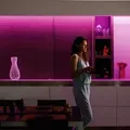 Produktbild: Philips Hue White+Color LightStrip Plus Basis 2m - Wohnzimmer - 200 - 1.4 - 0.5