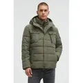 Produktbild: Winterjacke CAMP DAVID, Herren, Gr. S, grün (khaki), Material: 100% Polyester, Futter: 100% Polyester, Füllung: 100% Polyester, bedruckt, bestickt, regular fit normal, eingesetzt Rippbündchen, Jacken Winterjacke, mit wasserabweisender Funktion