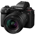 Produktbild: Panasonic Lumix S5 M2 + Lumix S 20-60mm F3.5-5.6 Spiegellose Vollformat-Fotokame
