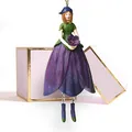 Produktbild: ROSEMARIE SCHULZ Heidelberg Veilchen Blumen Mädchen zum Hängen Flower Fairy Figur Dekofigur Blumenfigur mit Geschenkbox Blumenkinder