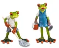 Produktbild: formano Sammelfigur 2er SET lustige Frösche Hausputz 16 cm Figur Froschpaar Deko Putzfrau