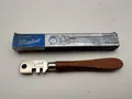 Produktbild: Original Silberschnitt Glasschneider Vintage  Holz Griff mit OVP Art. No 100
