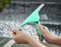 Produktbild: Leifheit Wasserabzieher Fensterabzieher 2in1 XL Pro Reach 40 cm mit Silikonlippe, Click SystemKipp-KnopfAbtropfkante