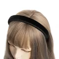 Produktbild: axy Gepolstert Haarreif aus Samt Wunderschön Damen Stirnband Haarschmuck Haarreifen HRK10 (Schwarz)