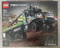 Produktbild: LEGO TECHNIC: Appgesteuerter 4x4 Mercedes-Benz Zetros Offroad-Truck (42129)