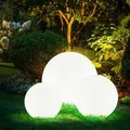 Produktbild: Led Solarleuchten Steckleuchten Gartendeko Außenleuchten Kugel Rund Weiß Mit Erdspieß, Ip44, Akku, Kunststoff, Weiß Silber, Led, 3er Set