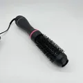 Produktbild: Revlon One-Step-Style-Booster – Rundbürstenföhn und Styler, 38-mm-Rundbürste (Th