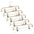 Produktbild: Relaxdays Hosenbügel Holz 5er Set, verstellbare & gummierte Clips, 360° drehbarer Haken, Kleiderbügel, 37cm breit, natur