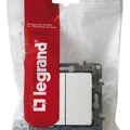 Produktbild: Legrand Niloe Doppelwechselschalter 664702 10AX mit Steckklemmen ohne Spreizkralle (664702)